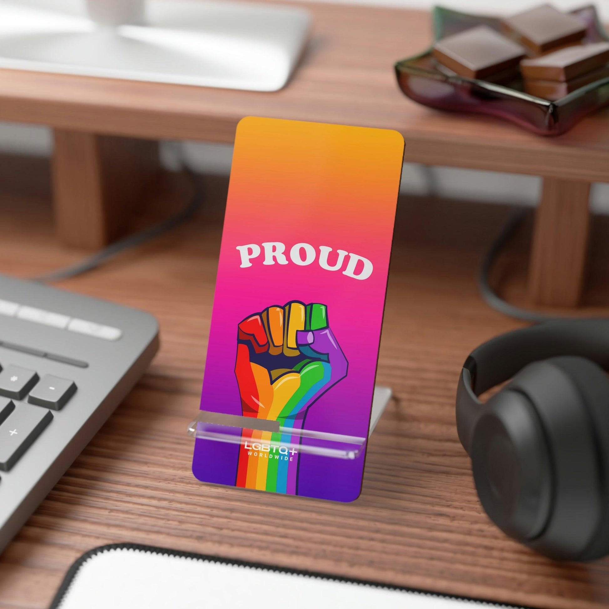 LGBTQWorldwide - ,,PROUD" Handyhalter für Smartphones Accessories, all, Desk, Phone accessory, stand, tech, Tech Accessories lgbtq Bekleidung Accessoires unisex Zubehör